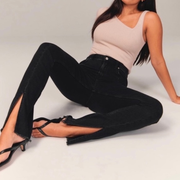 Abercrombie Skinny High Rise Split Hem Black 27/4 - Picture 1 of 7